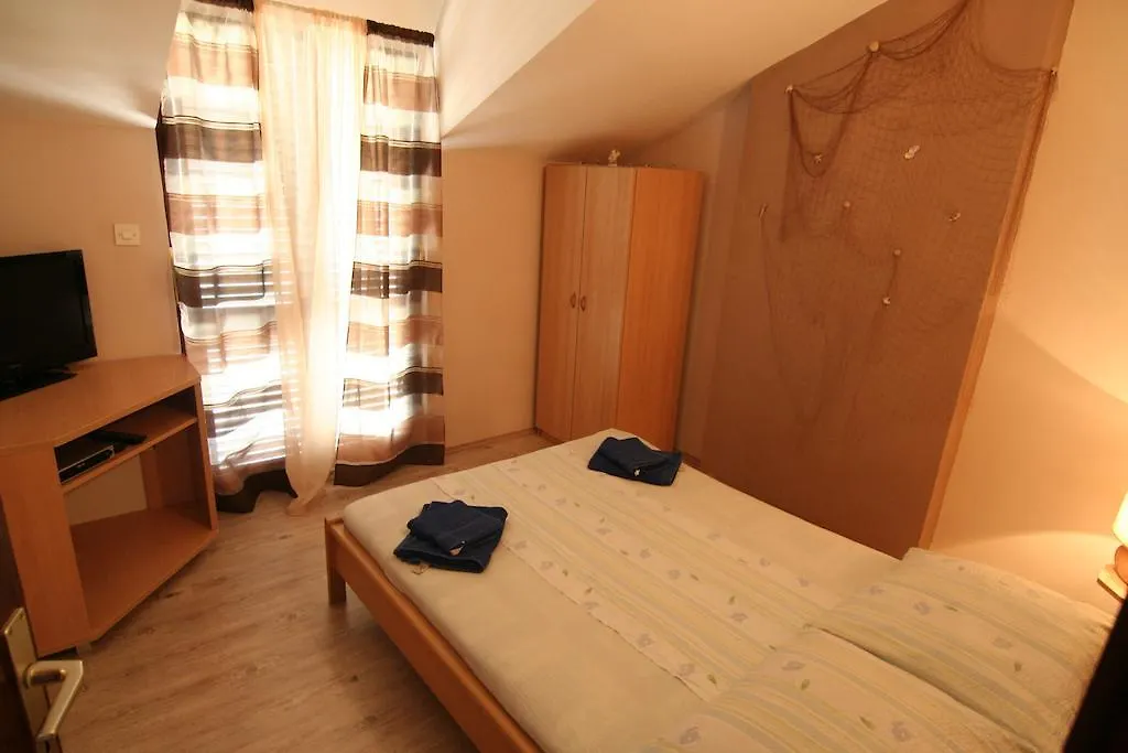 Apartments Marta Trogir
