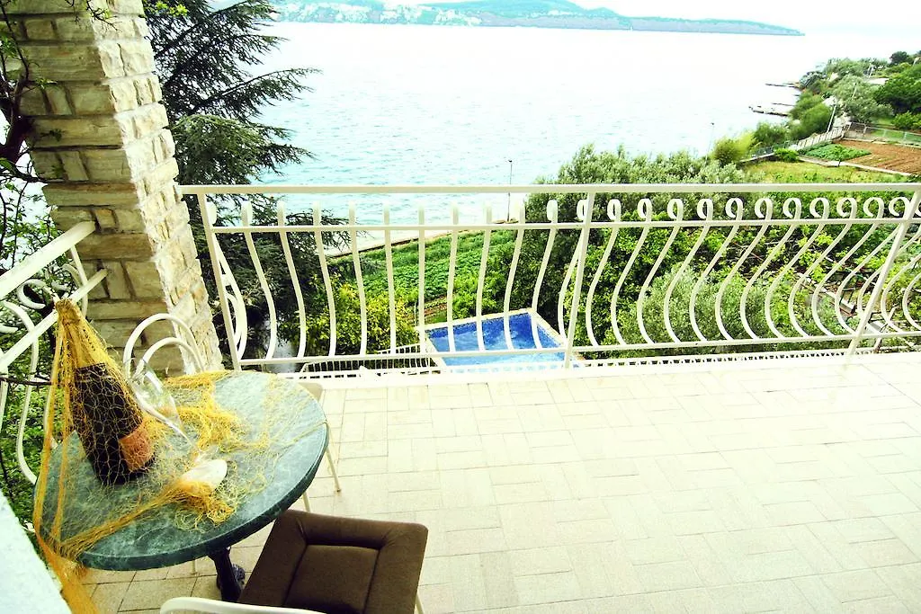 Apartments Marta Trogir